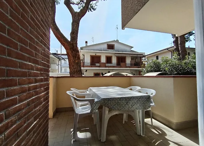 Nelly House - Con Piscina E Posto Auto Al Coperto * 토르토레토